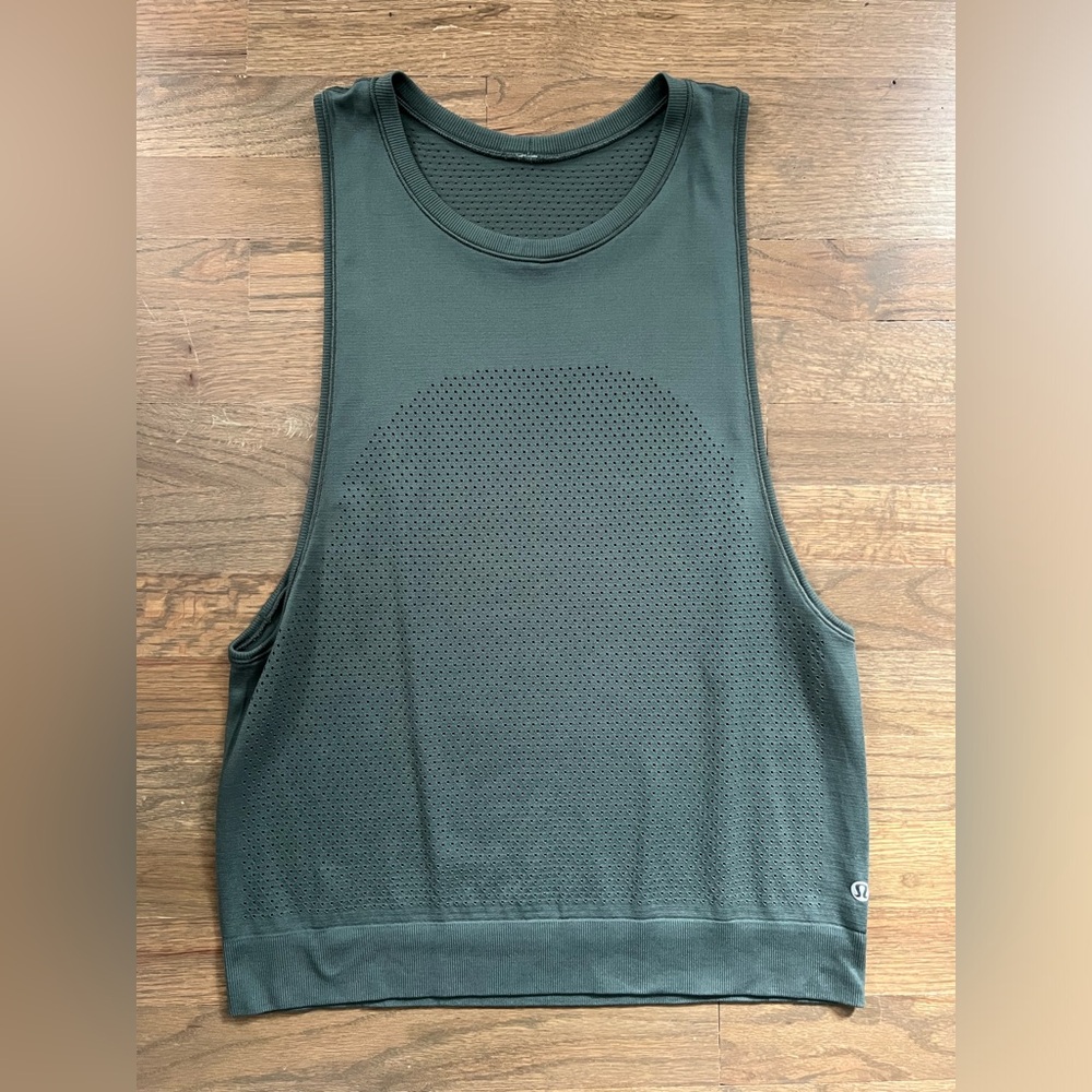 Lululemon Running Cutoff